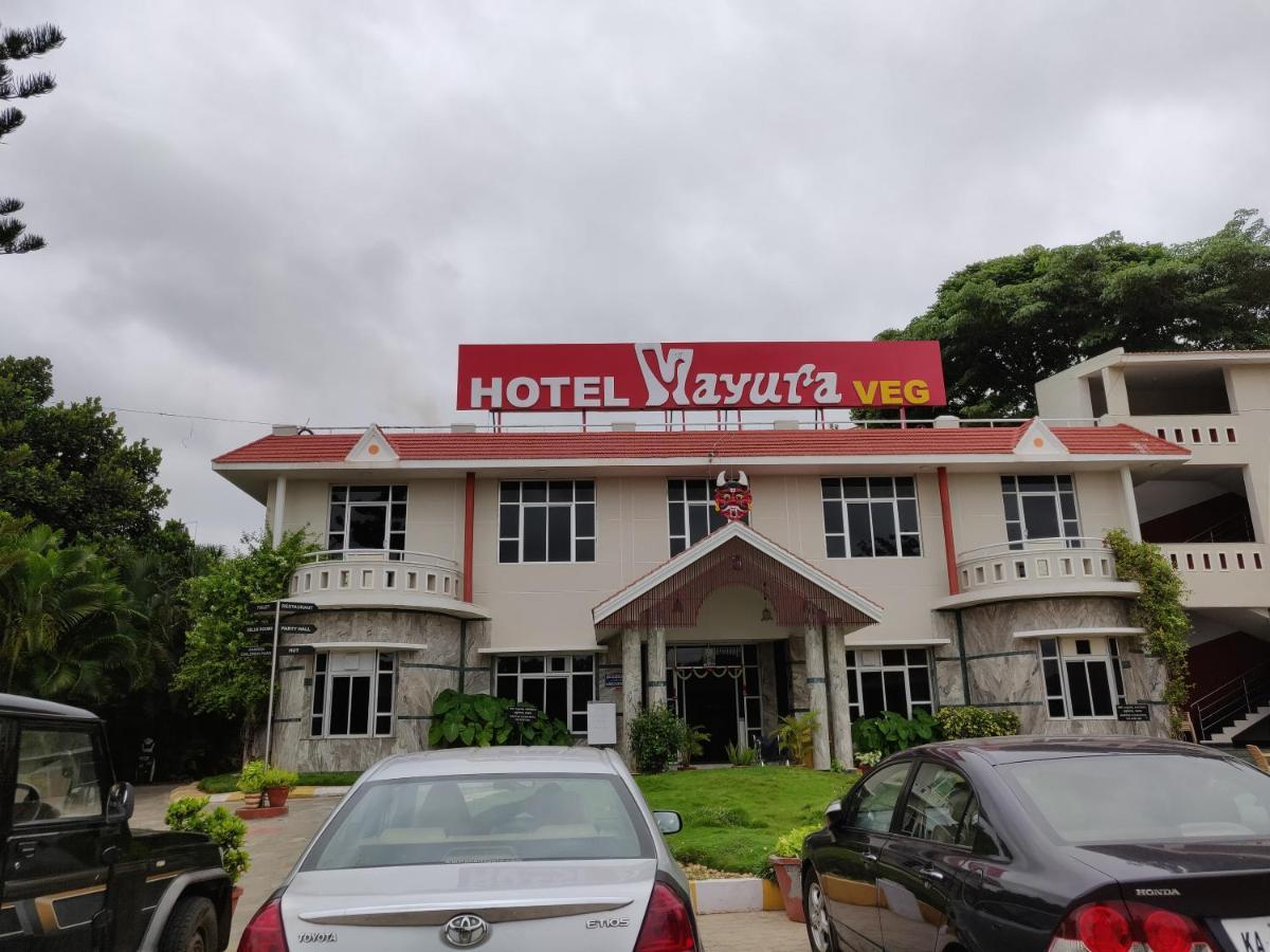 Hotel Mayura Nelligere Dış mekan fotoğraf